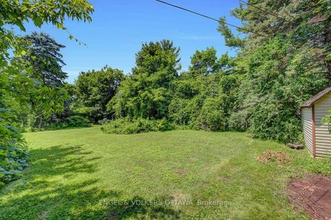 Photo 16 at 91 Palsen Street, Nepean (Meadowlands/Crestview), Ottawa