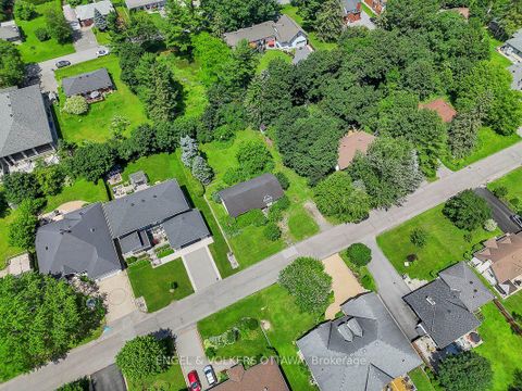 Photo 21 at 91 Palsen Street, Nepean (Meadowlands/Crestview), Ottawa