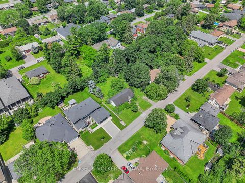 Photo 22 at 91 Palsen Street, Nepean (Meadowlands/Crestview), Ottawa