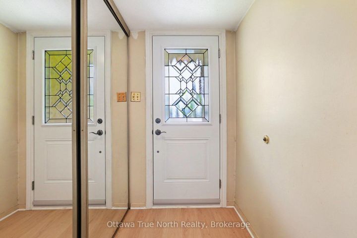 Photo 2 at 41 Aldgate Crescent, Nepean (Pheasant Run), Ottawa