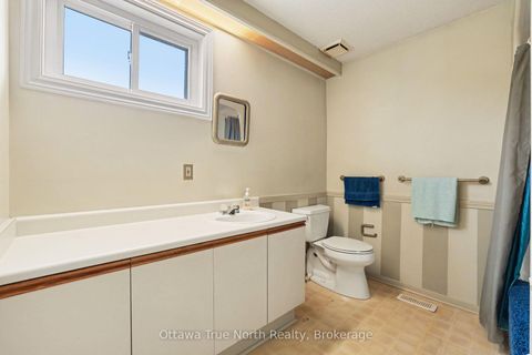 Photo 22 at 41 Aldgate Crescent, Nepean (Pheasant Run), Ottawa