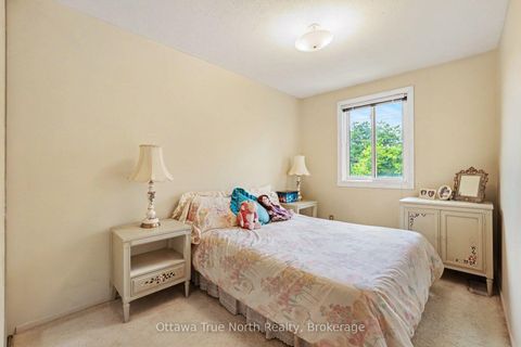 Photo 23 at 41 Aldgate Crescent, Nepean (Pheasant Run), Ottawa