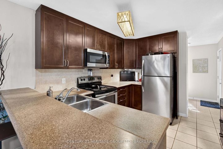 Photo 19 at 182 - 150 Urbancrest Private, Nepean (Stonebridge), Ottawa