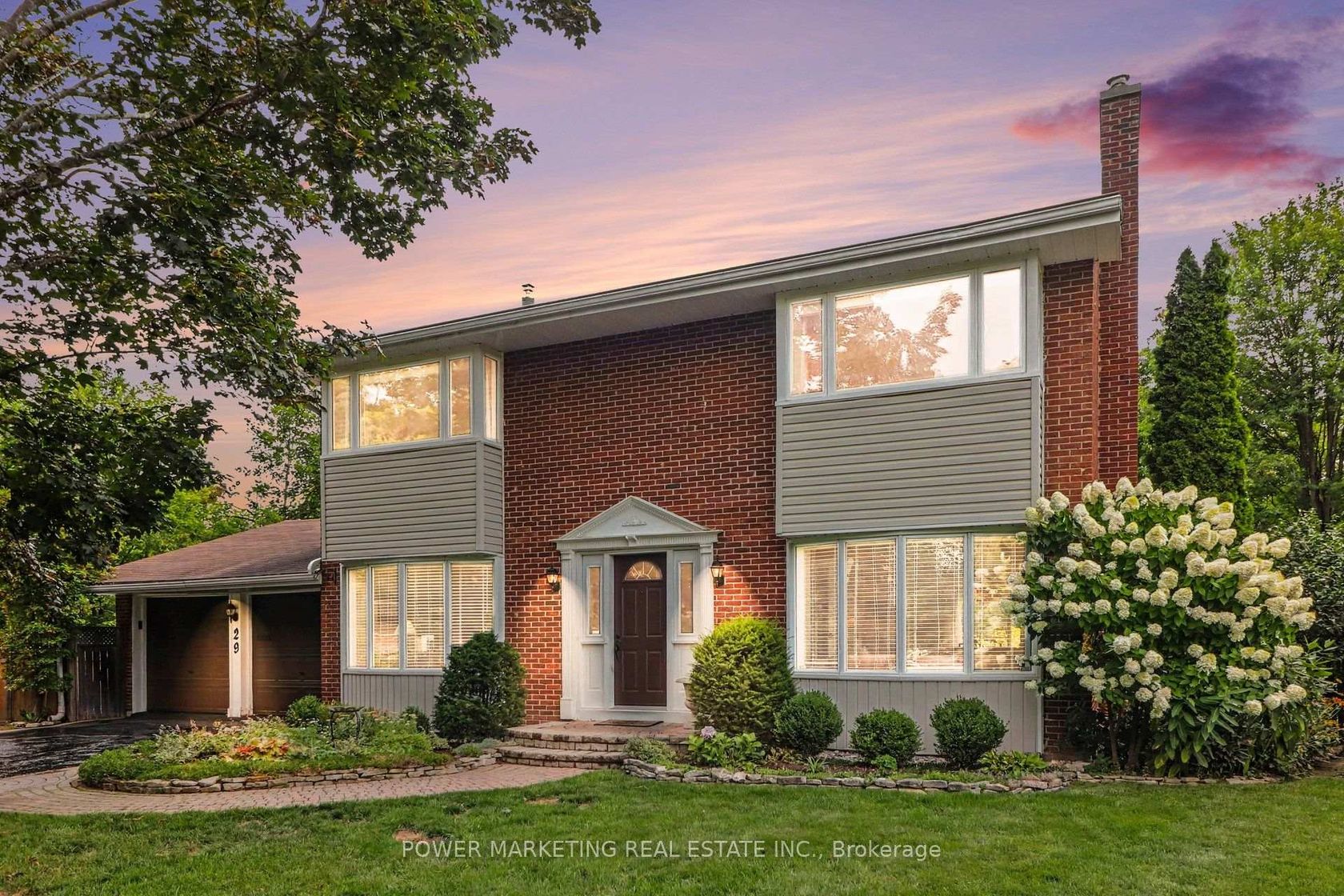 29 Okanagan Drive, Nepean (Bruce Farm/Graham Park/Qualicum/Bellands), Ottawa 
