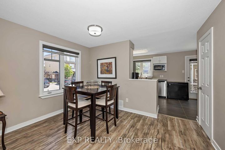 Photo 3 at 1 - 301 Elite Private, Nepean (Longfields), Ottawa
