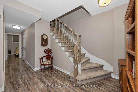 Photo 11 at 1 - 301 Elite Private, Nepean (Longfields), Ottawa