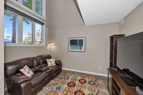 Photo 13 at 1 - 301 Elite Private, Nepean (Longfields), Ottawa