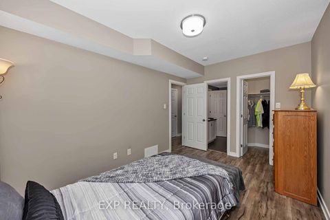 Photo 15 at 1 - 301 Elite Private, Nepean (Longfields), Ottawa