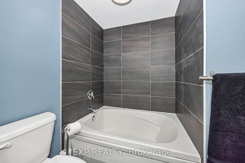 Photo 18 at 1 - 301 Elite Private, Nepean (Longfields), Ottawa