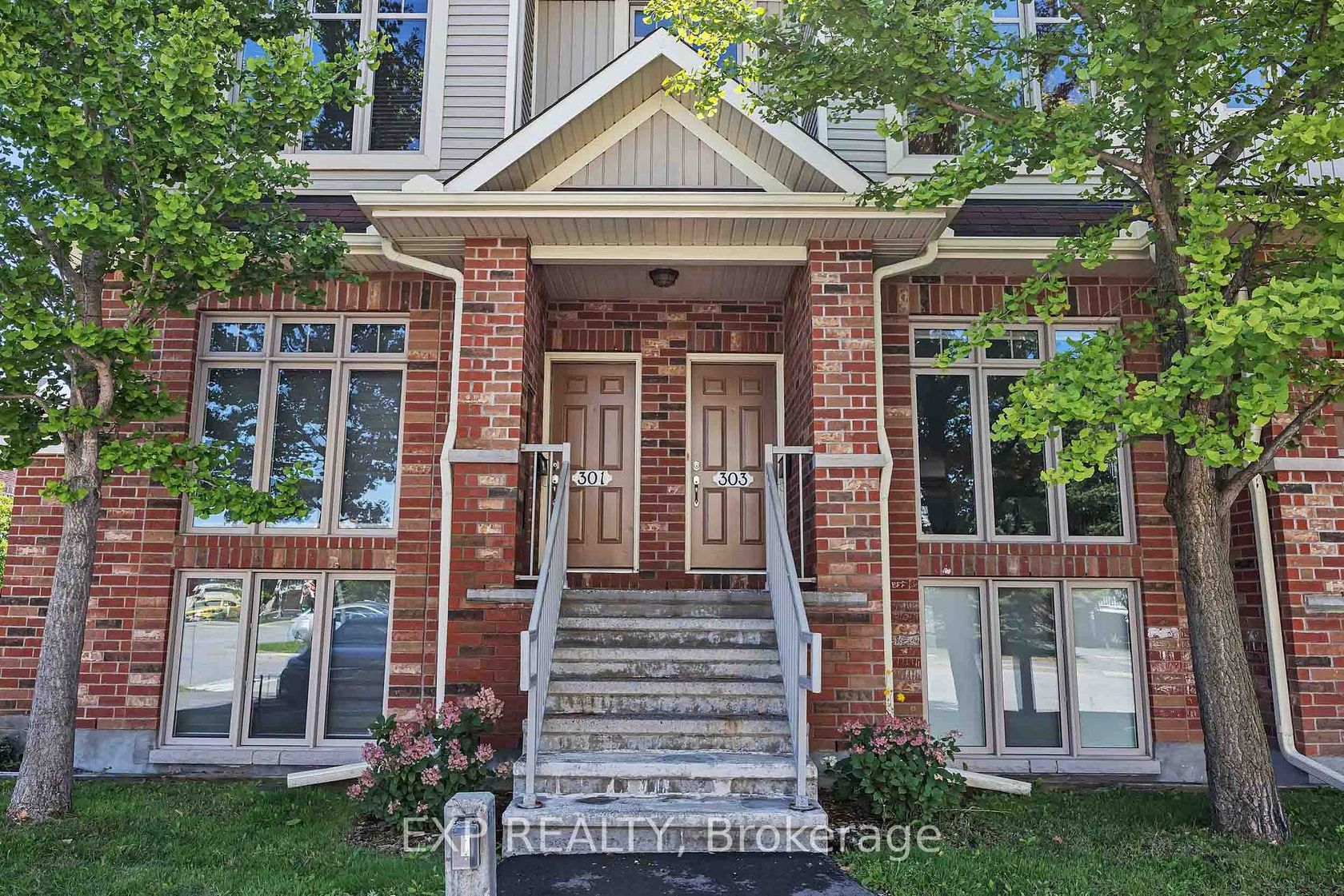 1 - 301 Elite Private, Nepean (Longfields), Ottawa 