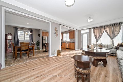 Photo 5 at 609 Dundonald Drive, Nepean (Half Moon Bay), Ottawa
