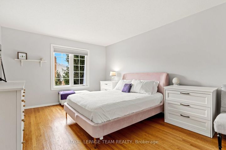 Photo 14 at 9 - 455 Kintyre Private, Nepean (Carleton Square), Ottawa