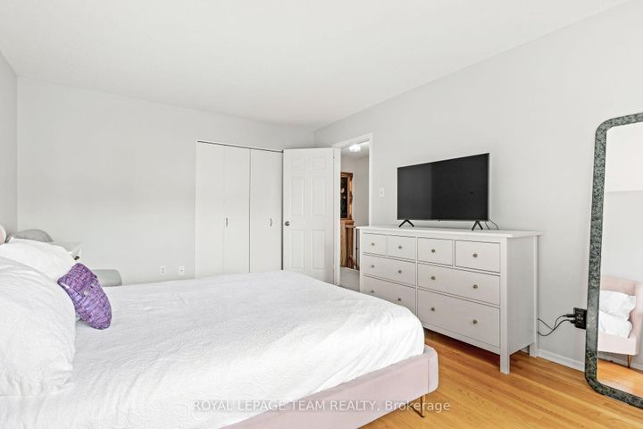 Photo 15 at 9 - 455 Kintyre Private, Nepean (Carleton Square), Ottawa