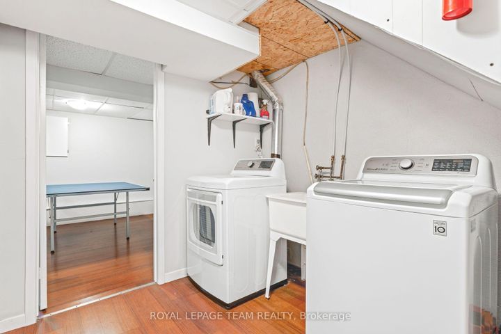 Photo 25 at 9 - 455 Kintyre Private, Nepean (Carleton Square), Ottawa