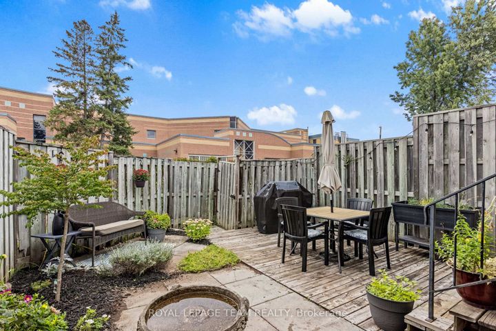 Photo 28 at 9 - 455 Kintyre Private, Nepean (Carleton Square), Ottawa