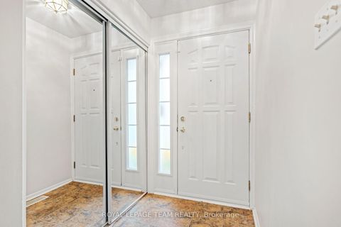 Photo 2 at 9 - 455 Kintyre Private, Nepean (Carleton Square), Ottawa