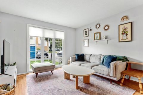Photo 4 at 9 - 455 Kintyre Private, Nepean (Carleton Square), Ottawa