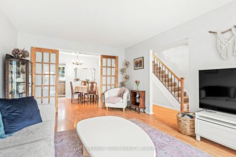 Photo 5 at 9 - 455 Kintyre Private, Nepean (Carleton Square), Ottawa