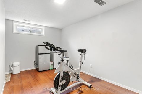 Photo 23 at 9 - 455 Kintyre Private, Nepean (Carleton Square), Ottawa