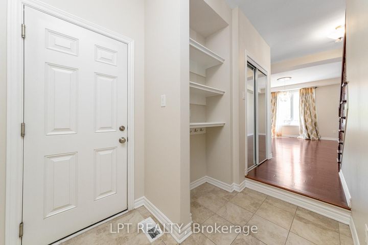Photo 8 at 67 BRISTLING Crescent, Nepean (Half Moon Bay), Ottawa