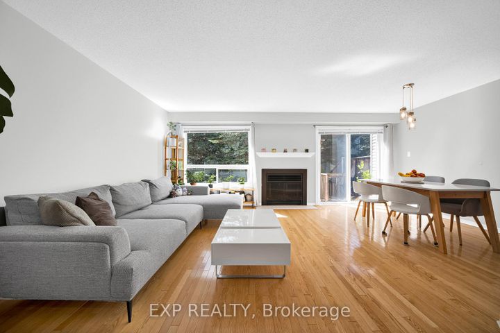 Photo 3 at 34 Stonebriar Drive, Nepean (Centrepointe), Ottawa
