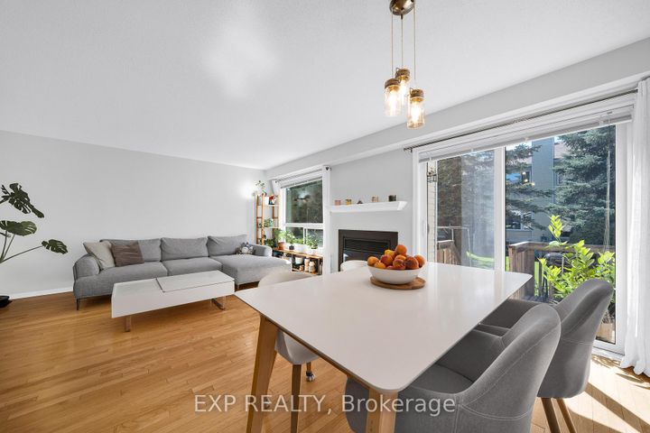 Photo 6 at 34 Stonebriar Drive, Nepean (Centrepointe), Ottawa