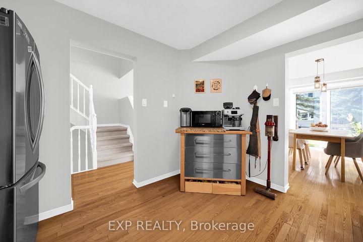 Photo 11 at 34 Stonebriar Drive, Nepean (Centrepointe), Ottawa