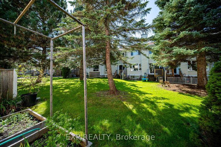 Photo 34 at 34 Stonebriar Drive, Nepean (Centrepointe), Ottawa