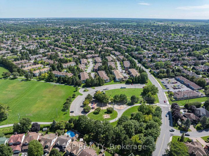 Photo 38 at 34 Stonebriar Drive, Nepean (Centrepointe), Ottawa