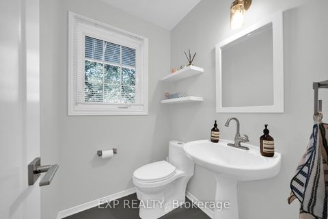 Photo 13 at 34 Stonebriar Drive, Nepean (Centrepointe), Ottawa