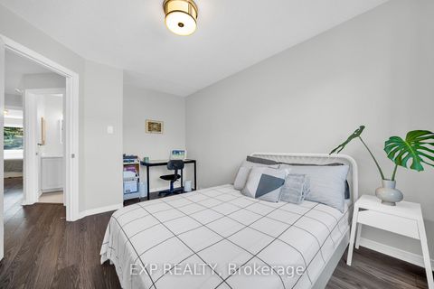 Photo 23 at 34 Stonebriar Drive, Nepean (Centrepointe), Ottawa