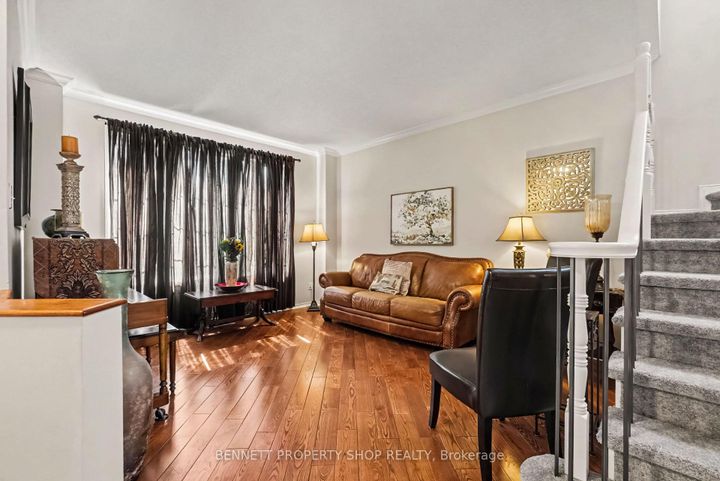 Photo 2 at 21 Summerwind Crescent, Nepean (Barrhaven East), Ottawa