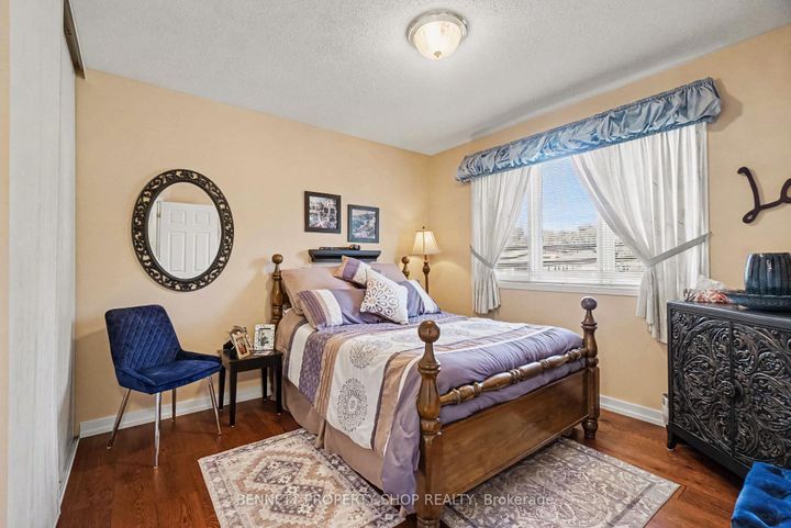 Photo 17 at 21 Summerwind Crescent, Nepean (Barrhaven East), Ottawa