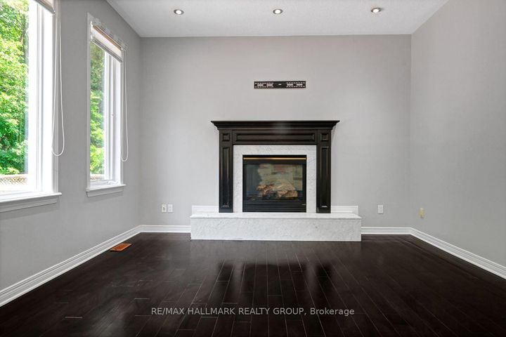 Photo 5 at 55 Maple Stand Way, Nepean (Barrhaven East), Ottawa
