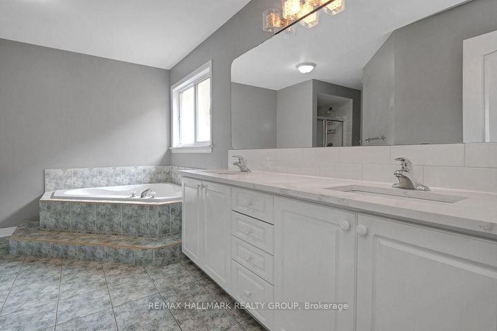 Photo 18 at 55 Maple Stand Way, Nepean (Barrhaven East), Ottawa