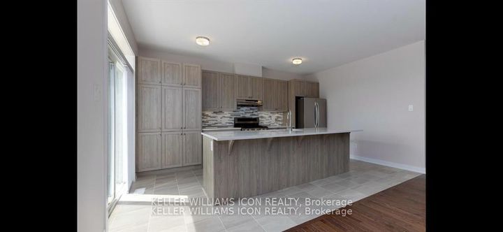 Photo 5 at 436 Appalachian Circle, Nepean (Half Moon Bay), Ottawa