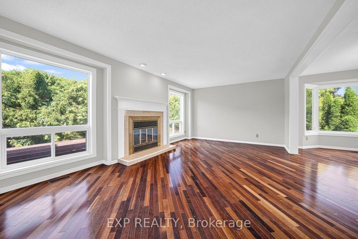 Photo 12 at 18 Arbordale Crescent, Nepean (Centrepointe), Ottawa