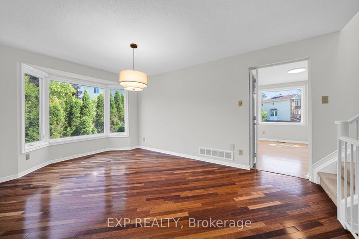 Photo 16 at 18 Arbordale Crescent, Nepean (Centrepointe), Ottawa