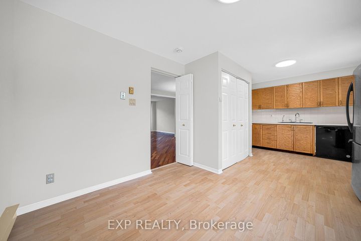 Photo 20 at 18 Arbordale Crescent, Nepean (Centrepointe), Ottawa