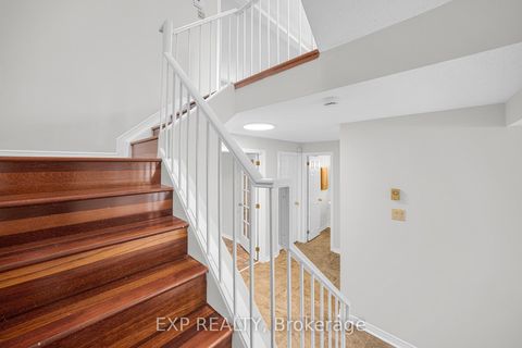 Photo 9 at 18 Arbordale Crescent, Nepean (Centrepointe), Ottawa