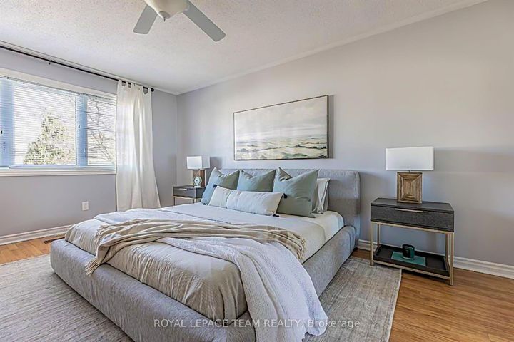 Photo 10 at 124 Kennevale Drive, Nepean (Cedargrove/Fraserdale), Ottawa