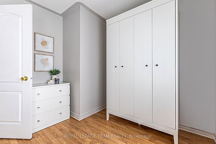 Photo 19 at 124 Kennevale Drive, Nepean (Cedargrove/Fraserdale), Ottawa