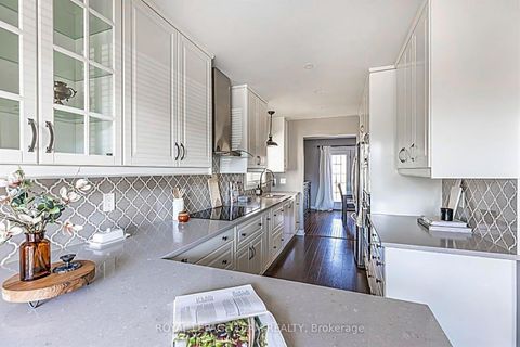 Photo 5 at 124 Kennevale Drive, Nepean (Cedargrove/Fraserdale), Ottawa
