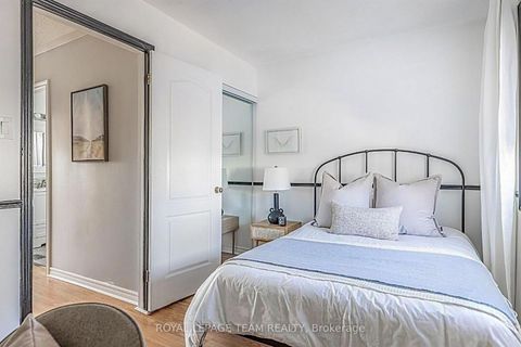 Photo 15 at 124 Kennevale Drive, Nepean (Cedargrove/Fraserdale), Ottawa