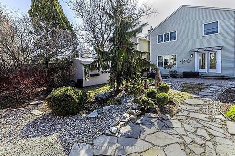 Photo 27 at 124 Kennevale Drive, Nepean (Cedargrove/Fraserdale), Ottawa