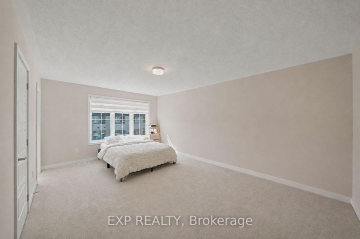Photo 16 at 69 Lignite Private, Nepean (Heritage Park), Ottawa