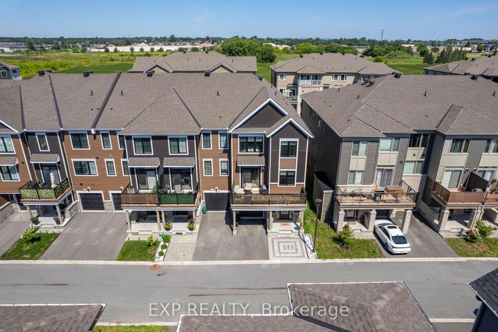 Photo 30 at 69 Lignite Private, Nepean (Heritage Park), Ottawa