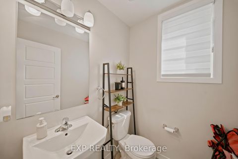 Photo 13 at 69 Lignite Private, Nepean (Heritage Park), Ottawa