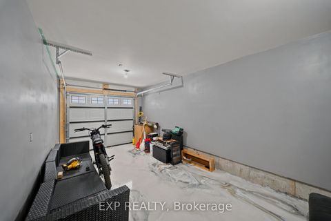 Photo 28 at 69 Lignite Private, Nepean (Heritage Park), Ottawa