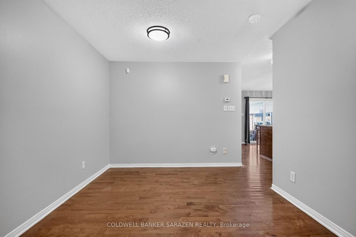 Photo 10 at 111 HARBOUR VIEW Street, Nepean (Strandherd), Ottawa